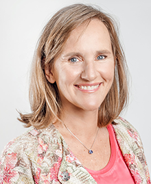 kristina-schellinski-portrait resized